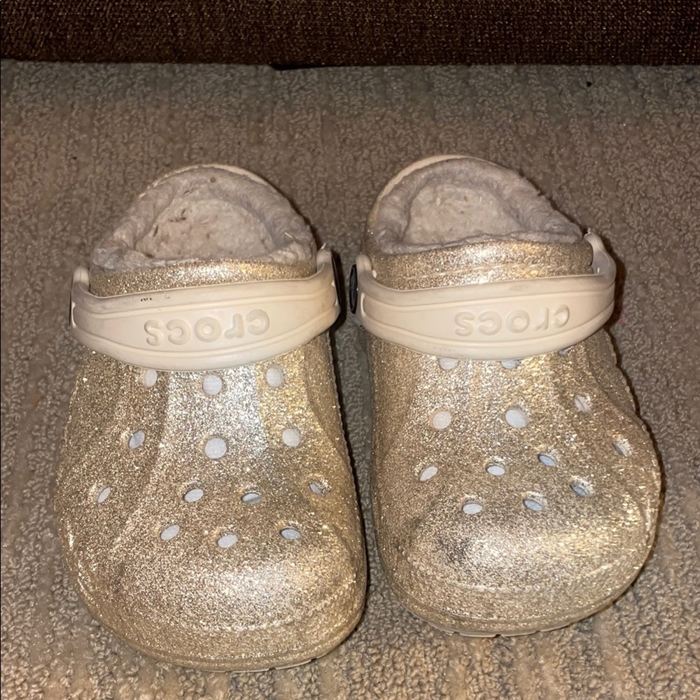 Crocs Glitter Clogs with Fur Lining